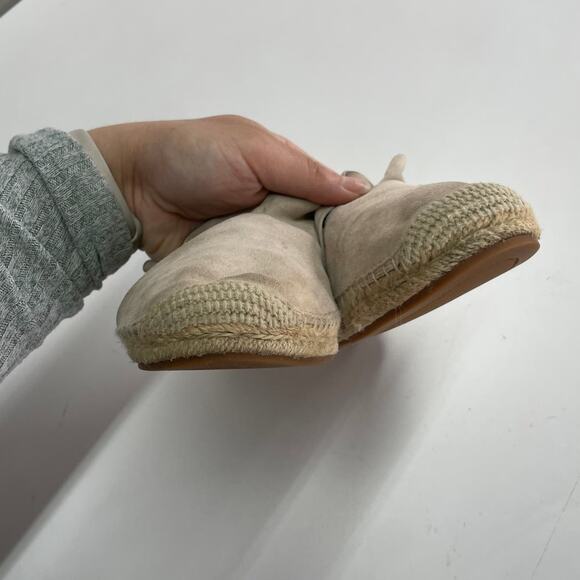 Michael Kors Espadrilles Womens 8.5 Pink Ruffle Suede Leather Upper Slip On - Picture 3 of 9